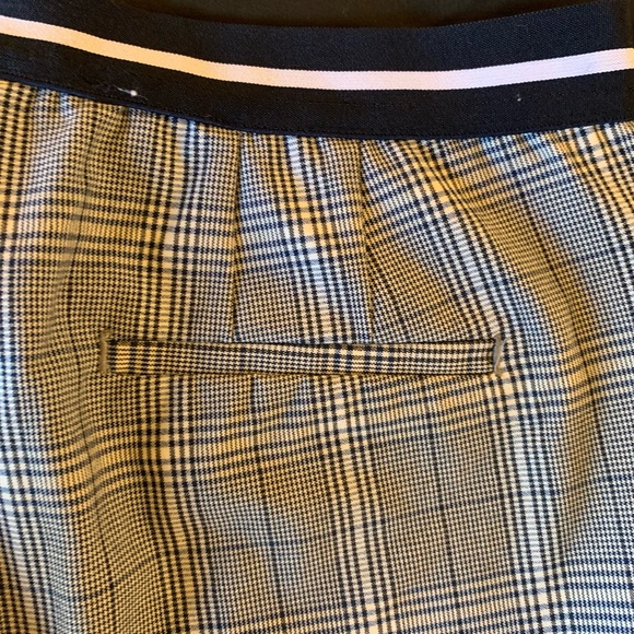 Zara Basic Women’s gray lining polyester skinny crop pull on dress pants. - Picture 8 of 11